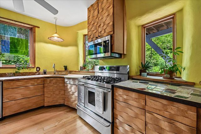 7108 HOLLY AVE, Takoma Park, MD 20912