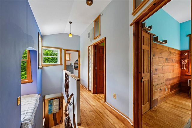 7108 HOLLY AVE, Takoma Park, MD 20912