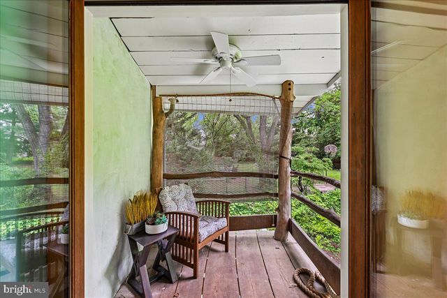 7108 HOLLY AVE, Takoma Park, MD 20912