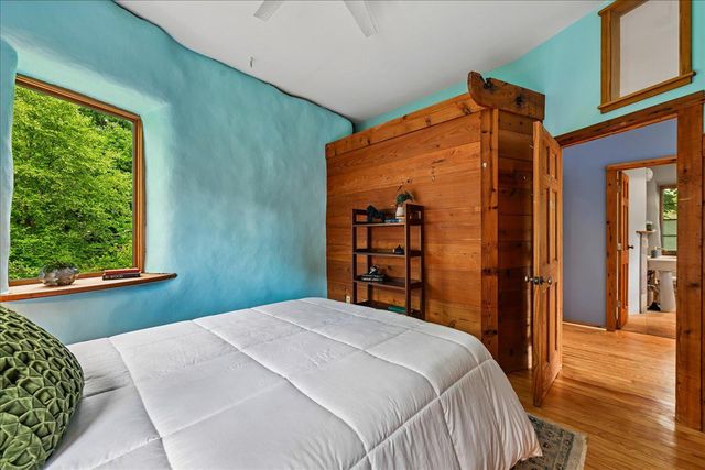 7108 HOLLY AVE, Takoma Park, MD 20912