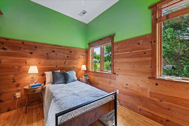 7108 HOLLY AVE, Takoma Park, MD 20912