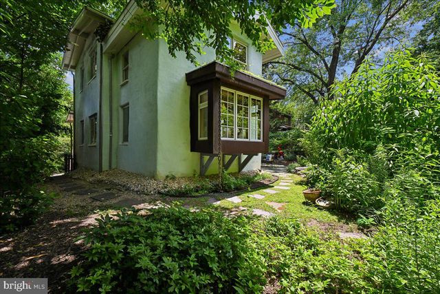 7108 HOLLY AVE, Takoma Park, MD 20912