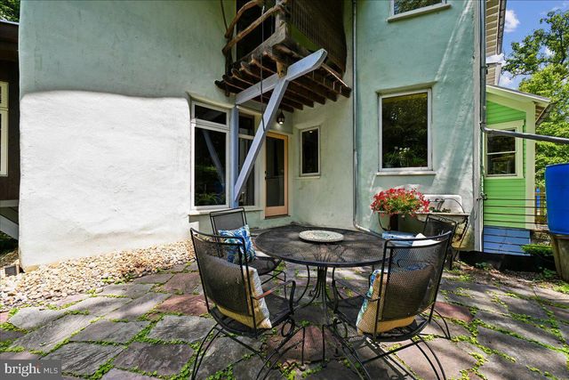 7108 HOLLY AVE, Takoma Park, MD 20912