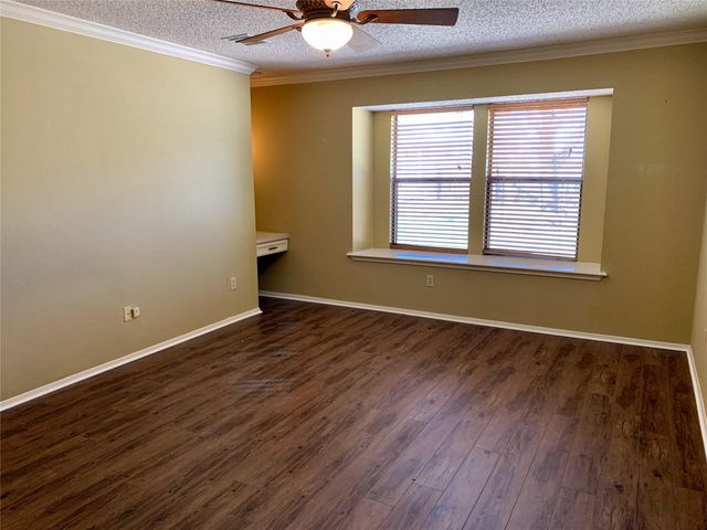 2996 Overland ST, Round Rock, TX 78681