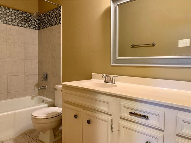 2996 Overland ST, Round Rock, TX 78681
