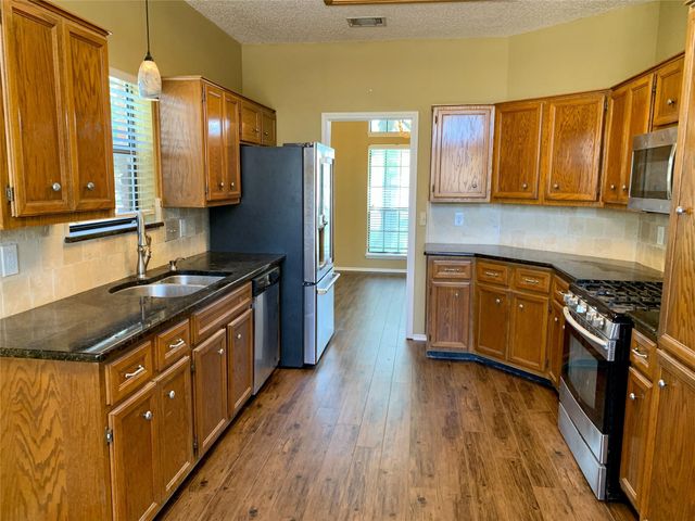 2996 Overland ST, Round Rock, TX 78681