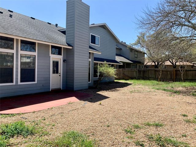 2996 Overland ST, Round Rock, TX 78681
