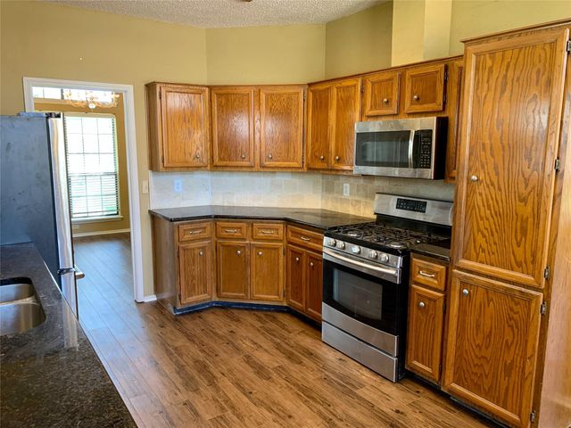 2996 Overland ST, Round Rock, TX 78681