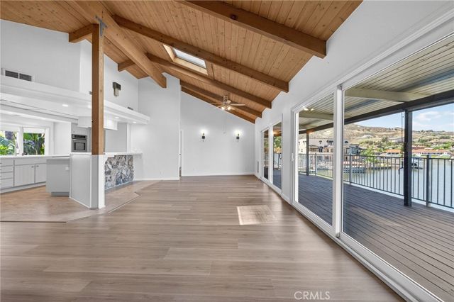 30199 Windward Drive, Canyon Lake, CA 92587
