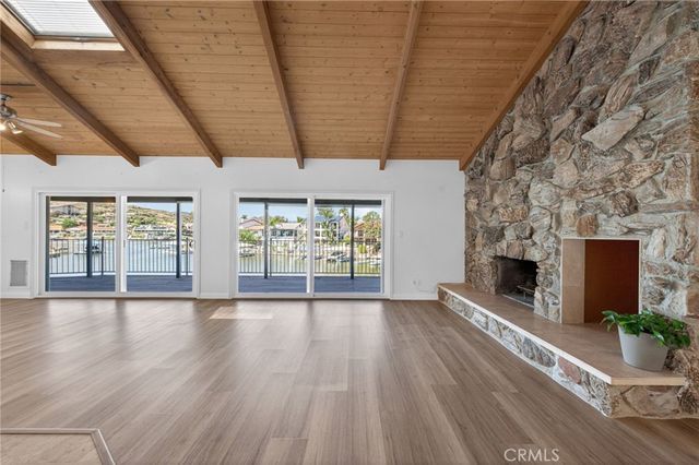 30199 Windward Drive, Canyon Lake, CA 92587