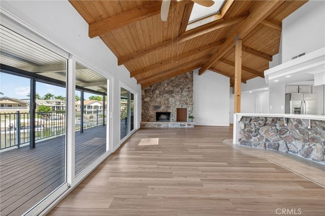 30199 Windward Drive, Canyon Lake, CA 92587