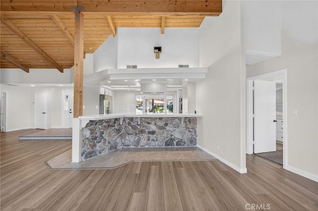 30199 Windward Drive, Canyon Lake, CA 92587