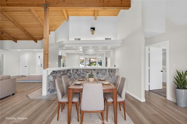 30199 Windward Drive, Canyon Lake, CA 92587