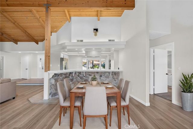 30199 Windward Drive, Canyon Lake, CA 92587