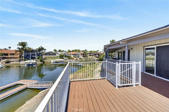 30199 Windward Drive, Canyon Lake, CA 92587