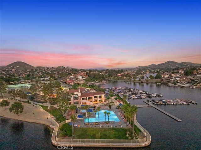 30199 Windward Drive, Canyon Lake, CA 92587