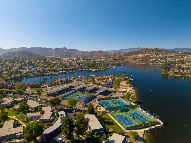 30199 Windward Drive, Canyon Lake, CA 92587
