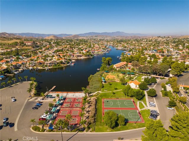 30199 Windward Drive, Canyon Lake, CA 92587