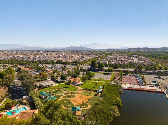 30199 Windward Drive, Canyon Lake, CA 92587