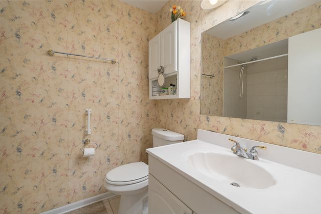 3173 Grandview Place, Darien, IL 60561