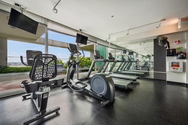 9655 Woods Drive 1809, Skokie, IL 60077