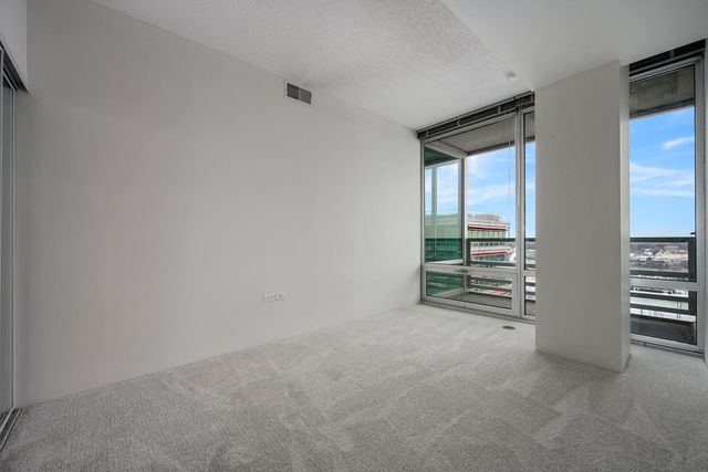 9655 Woods Drive 1809, Skokie, IL 60077