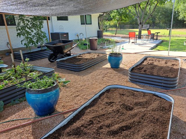 210 Davis Road, Granbury, TX 76049