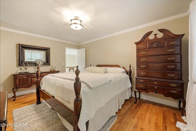619 Emerald Ave, Kodak, TN 37764