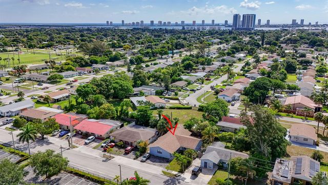 3640 Avenue J, West Palm Beach, FL 33404