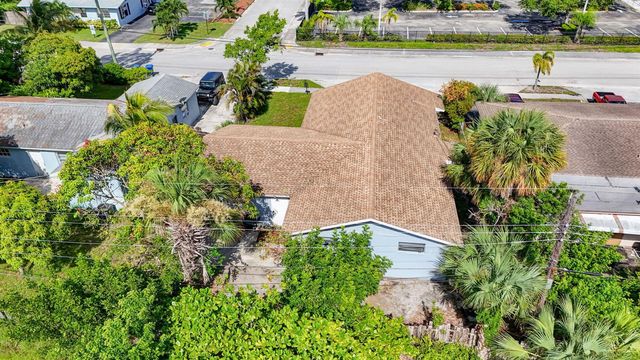 3640 Avenue J, West Palm Beach, FL 33404