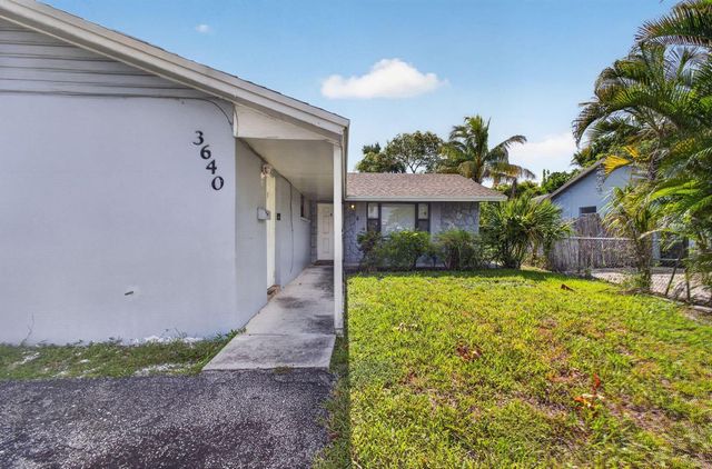 3640 Avenue J, West Palm Beach, FL 33404