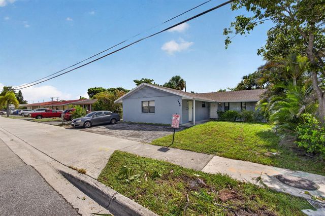 3640 Avenue J, West Palm Beach, FL 33404