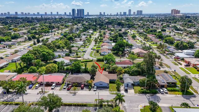 3640 Avenue J, West Palm Beach, FL 33404