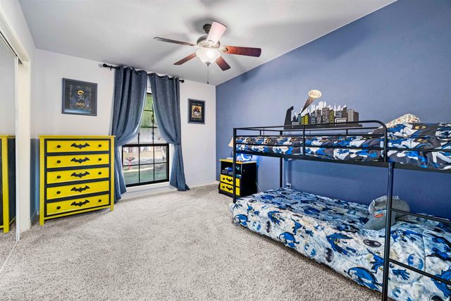 344 McKinnon Dr, Kilgore, TX 75662