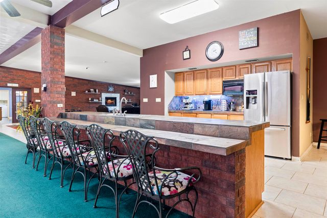 344 McKinnon Dr, Kilgore, TX 75662