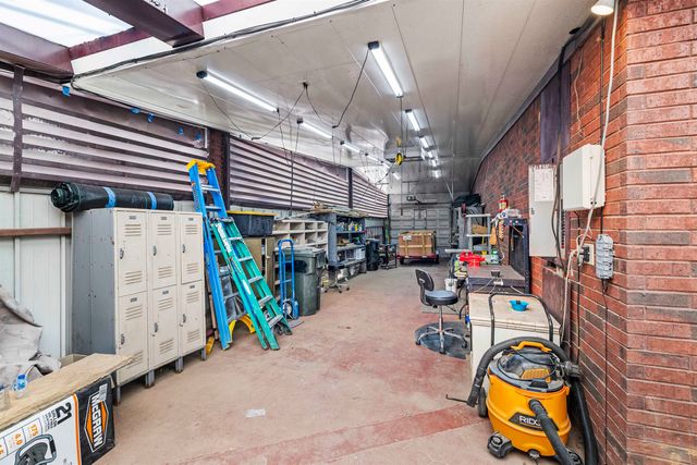 344 McKinnon Dr, Kilgore, TX 75662