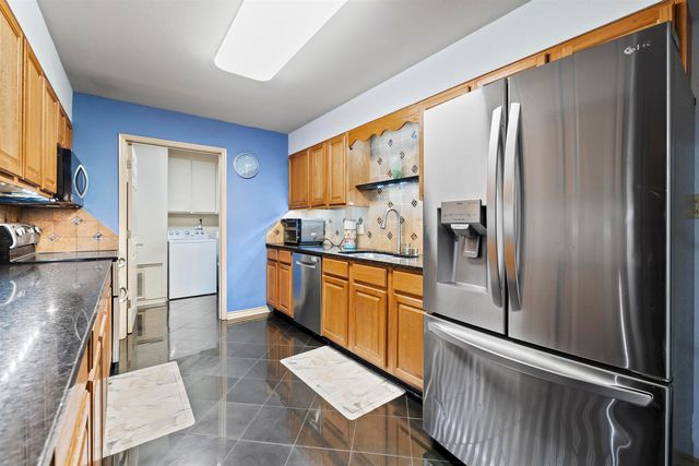 344 McKinnon Dr, Kilgore, TX 75662