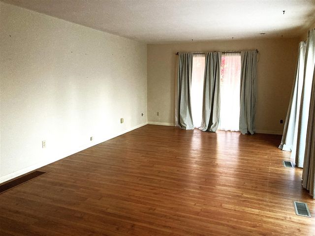 7250 S Sheridan Road, Sheridan, MI 48884