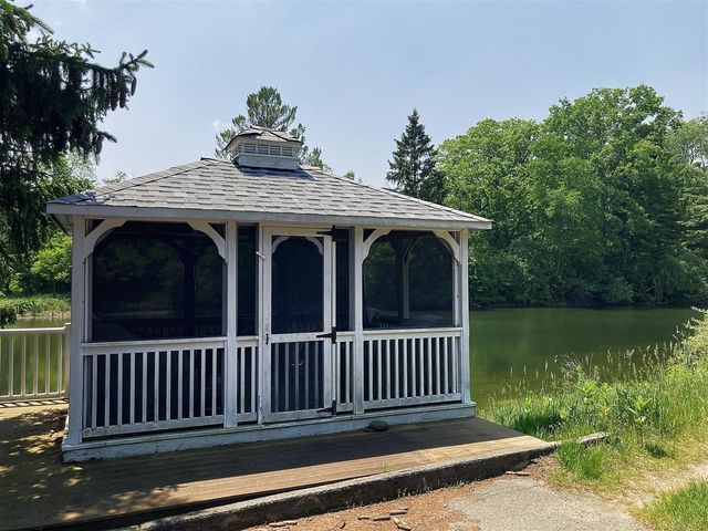 7250 S Sheridan Road, Sheridan, MI 48884