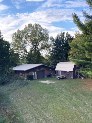 7250 S Sheridan Road, Sheridan, MI 48884
