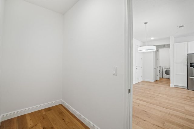 600 3RD AVENUE S 307, St Petersburg, FL 33701