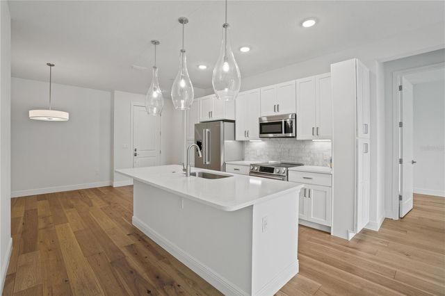 600 3RD AVENUE S 307, St Petersburg, FL 33701