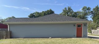112 E 11th Apt A Street, Carthage, MO 64836