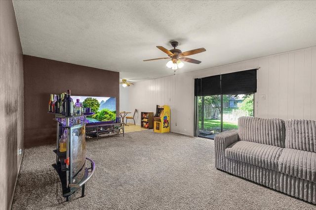 327 E Center Street, Duncanville, TX 75116