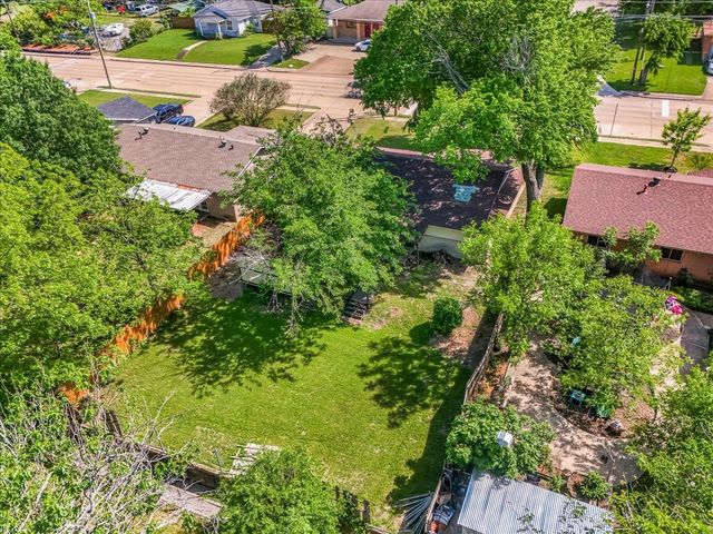 327 E Center Street, Duncanville, TX 75116