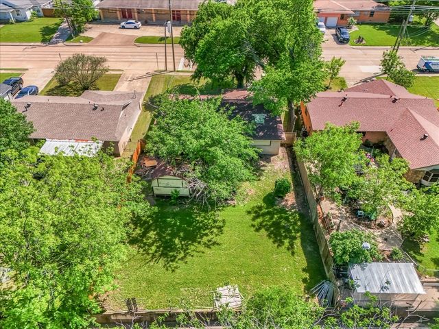 327 E Center Street, Duncanville, TX 75116