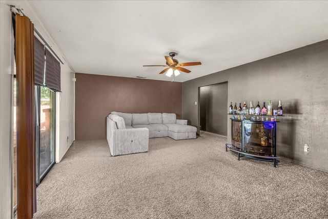 327 E Center Street, Duncanville, TX 75116