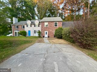 397 Patrick Henry Court, Riverdale, GA 30274