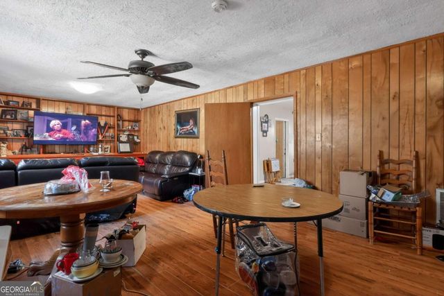 2561 Greenleaf Drive, Macon, GA 31206