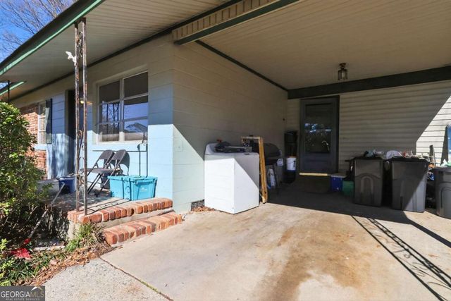 2561 Greenleaf Drive, Macon, GA 31206